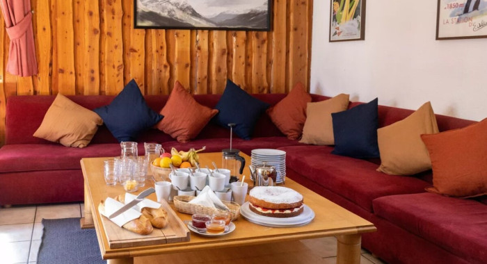 Chalet Du Berger, Val D'Isere ski chalet, image 2